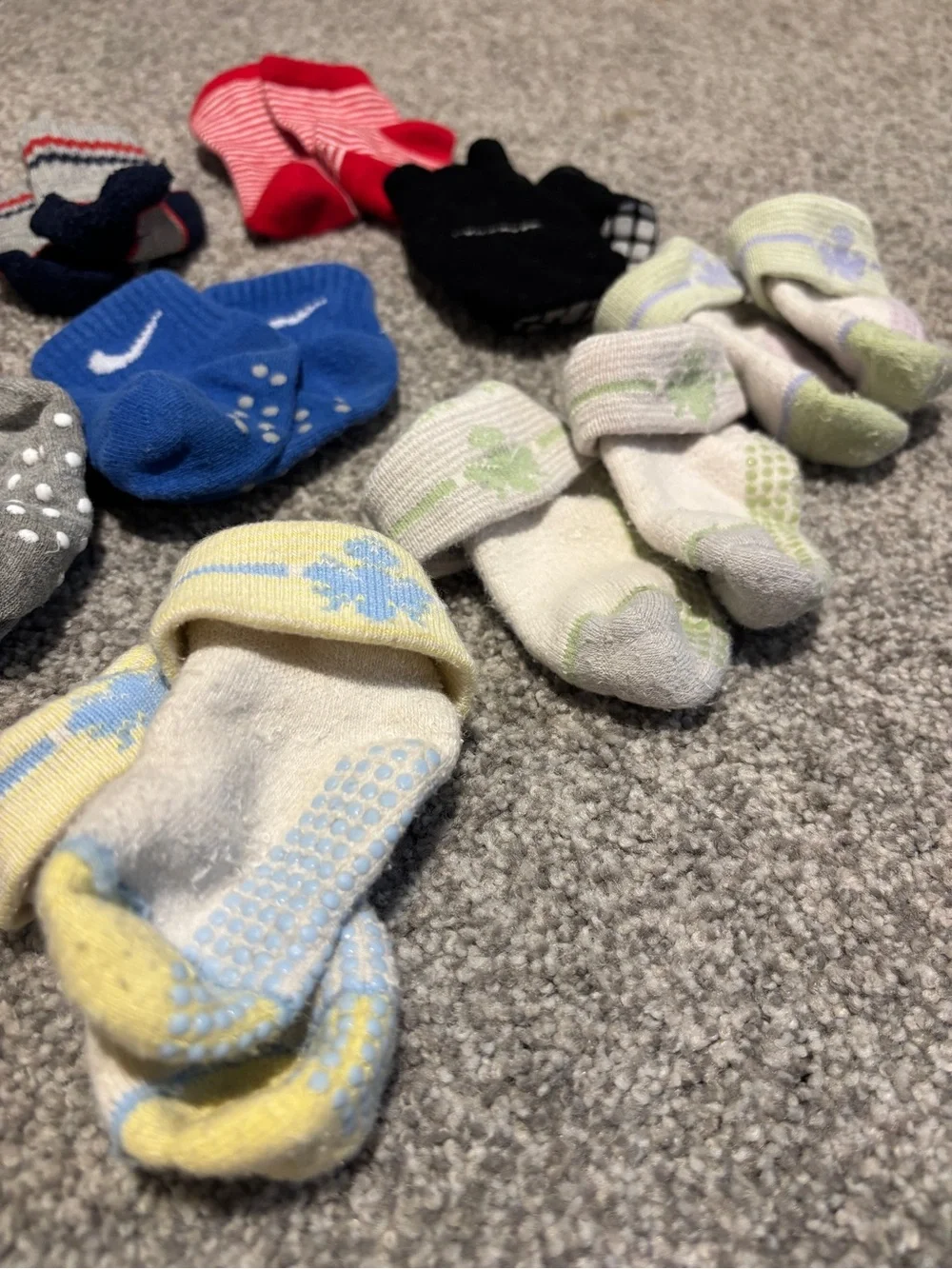 Baby/Toddler Assorted Socks - Bombas, Nike, and Misc (6-18 mo) with and wo grip